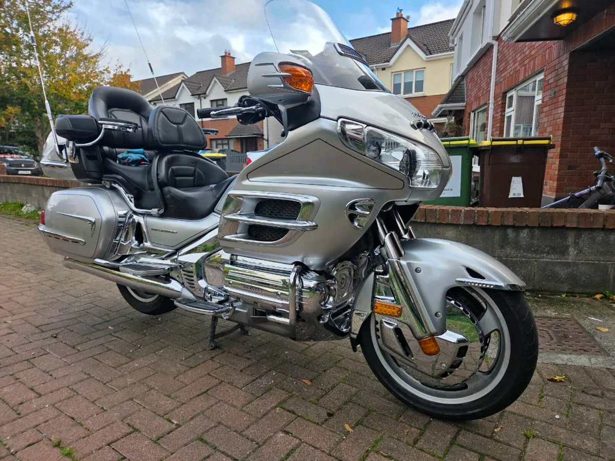 Honda GL1800 Goldwing - Image 1