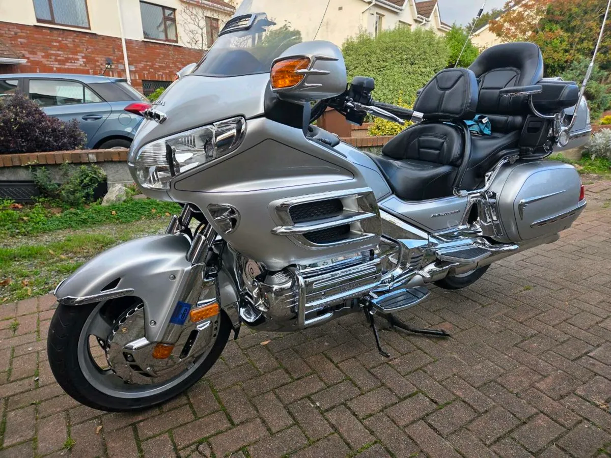 Honda GL1800 Goldwing - Image 2