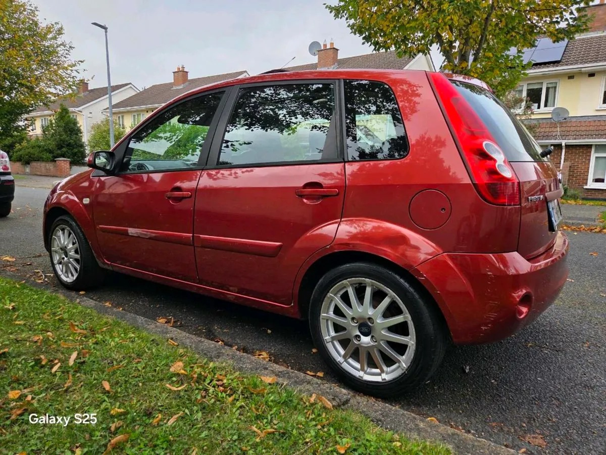 Ford Fiesta - Image 4