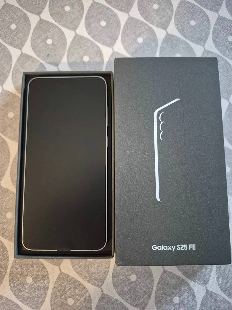 Samsung s25fe - Image 1