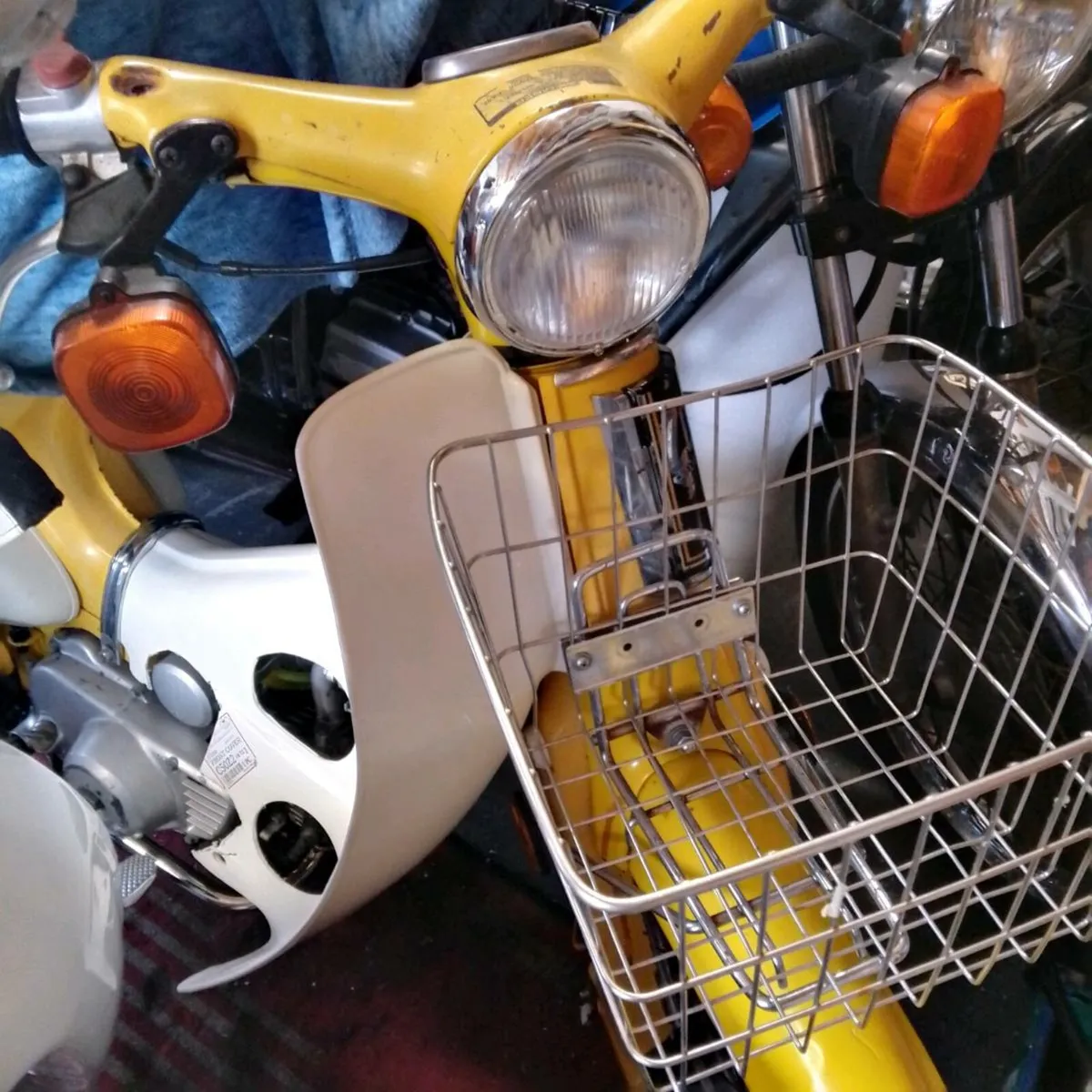 Honda c70 - Image 1