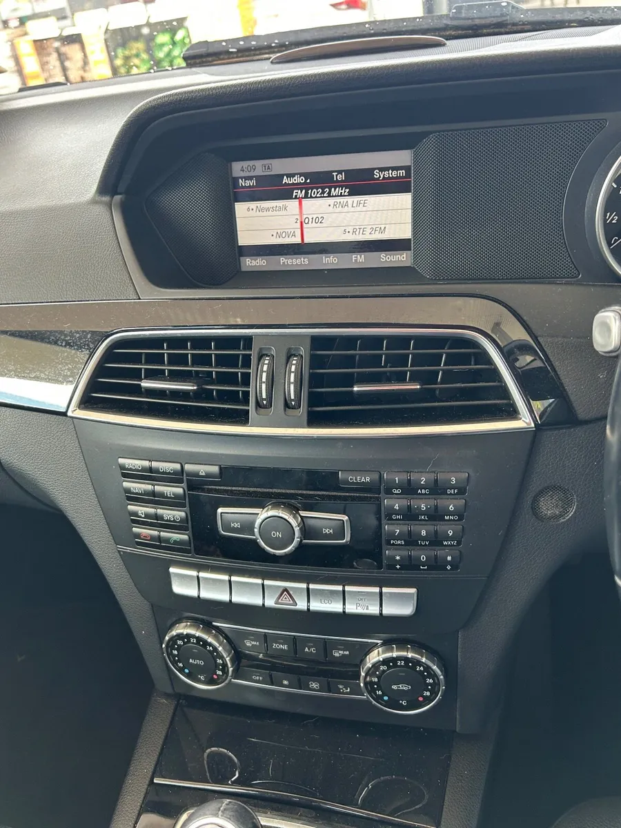 Mercedes-Benz C-Class 2014 - Image 3