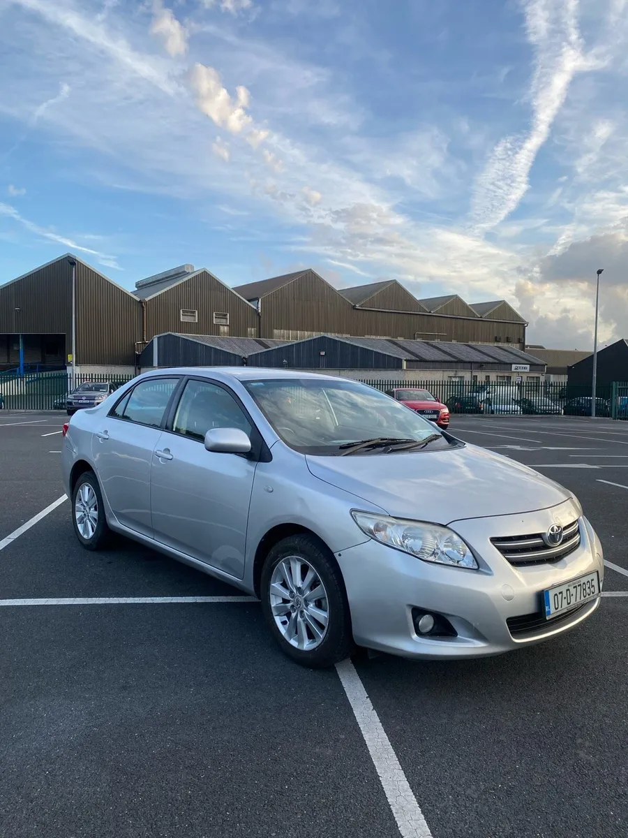 Toyota Corolla 2007 - Image 1