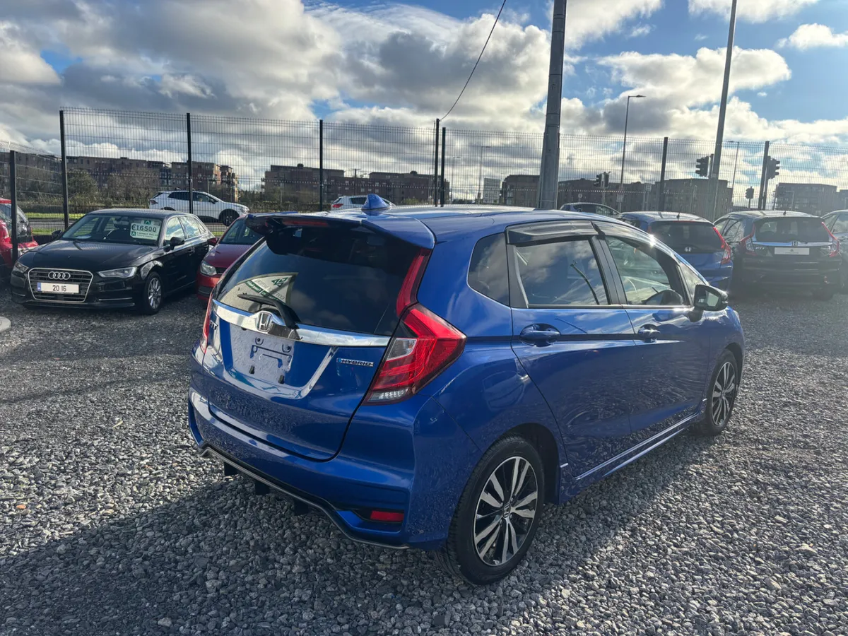 Honda Fit - Image 4