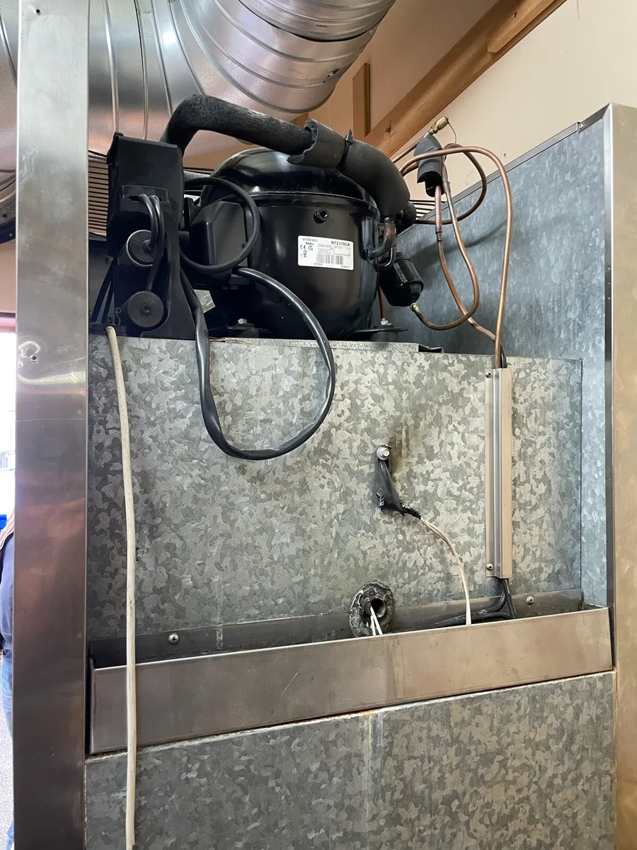 Infrico commercial upright freezer, new compressor - Image 2