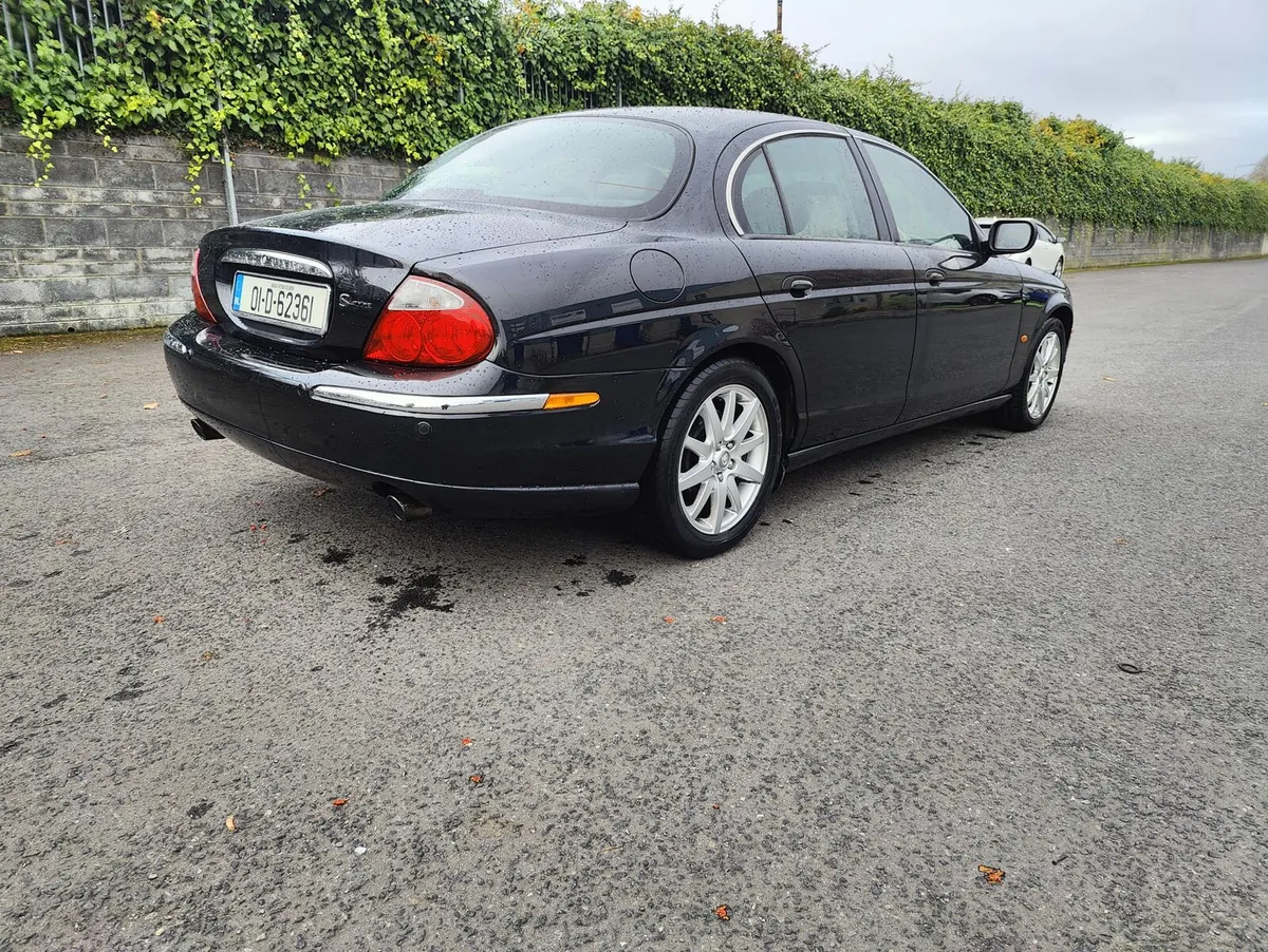 Jaguar S Type - Image 3
