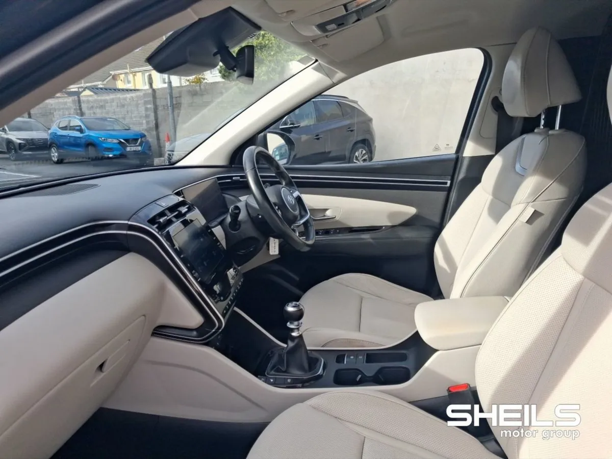Hyundai Tucson Tucson Executive Commercial 5D - Image 4