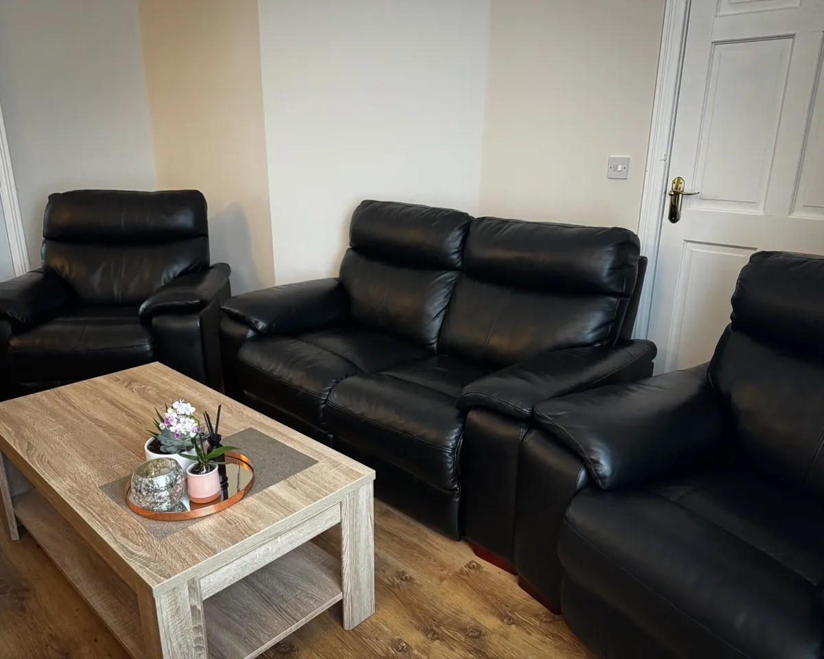 🛋️ Genuine Leather Recliner Suite - Image 1