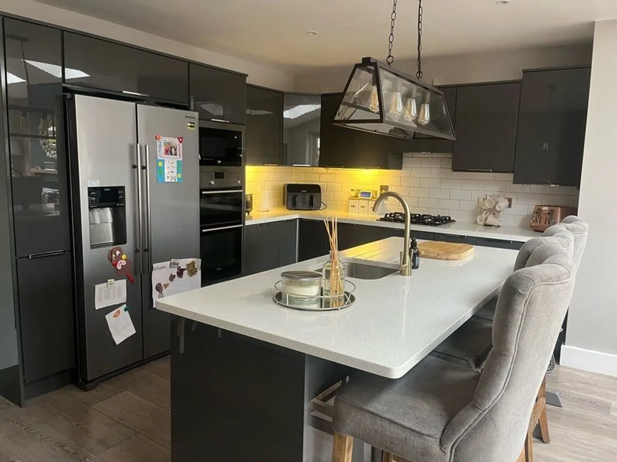 Kitchen for sale - Image 2