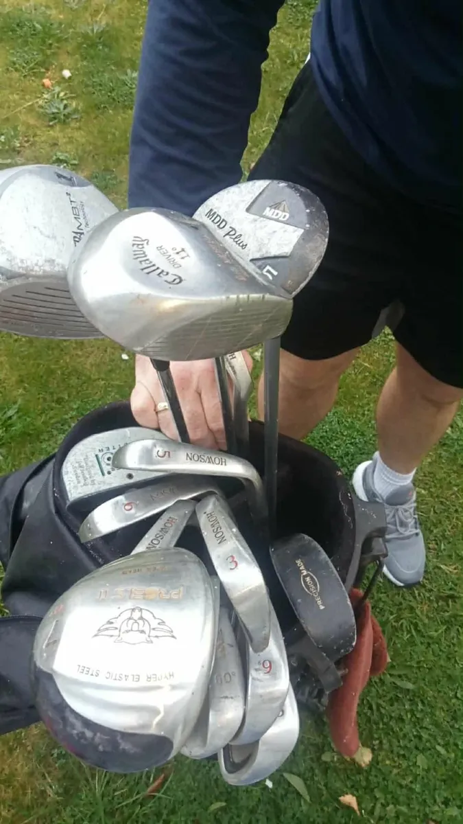 Left handed golf clubs