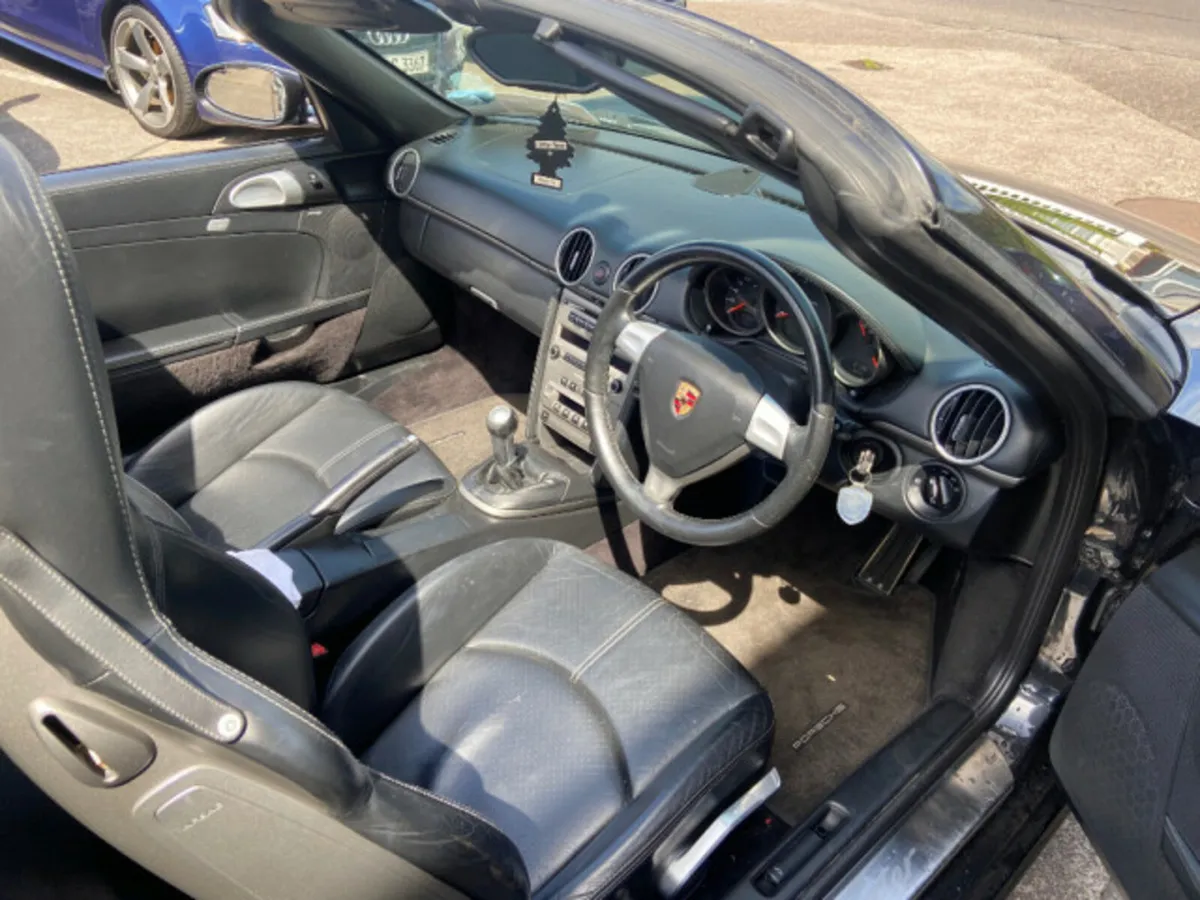 Porsche Boxster 2.7 - Image 4