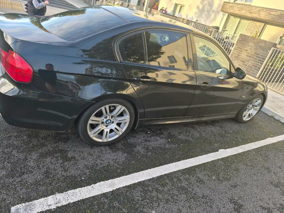 BMW - Image 3