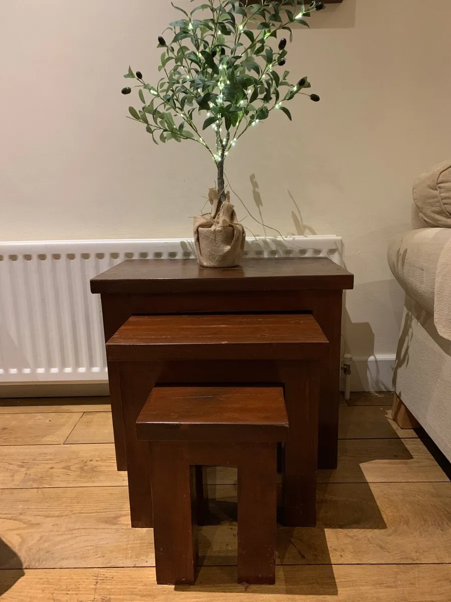 Solid chunky nest of table