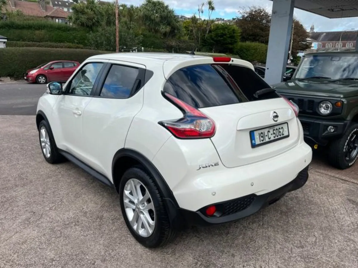 Nissan Juke 1.6 SV CVT 18 4DR Auto - Image 4