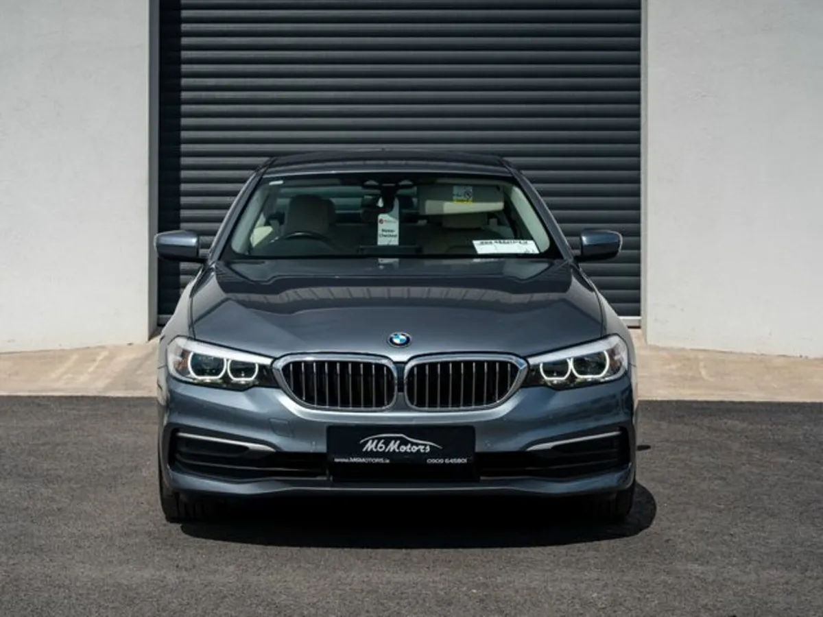 BMW 5-Series 2020 520D G30 SE AUTO - Image 2