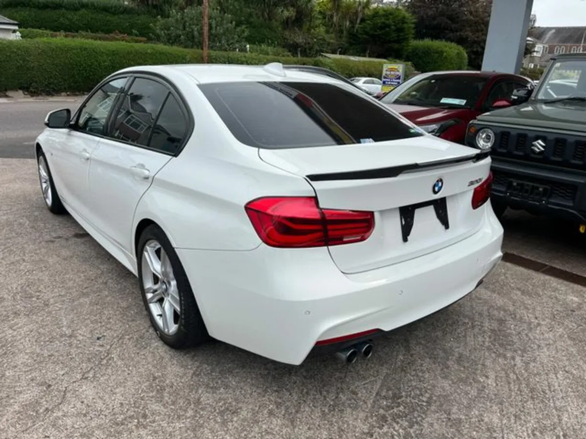 BMW 3-Series 320i msport - Image 3