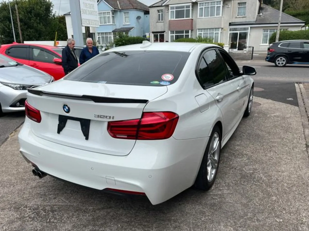 BMW 3-Series 320i msport - Image 4