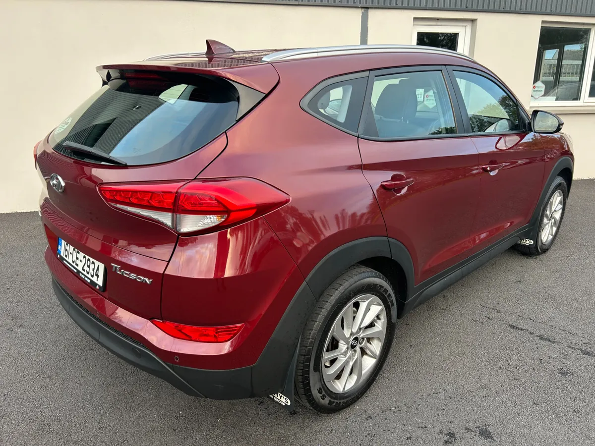 161 Hyundai Tucson SE Nav 1.7 CRDI - Image 4