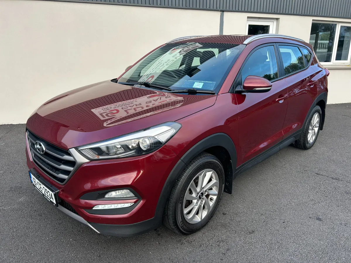 161 Hyundai Tucson SE Nav 1.7 CRDI - Image 2