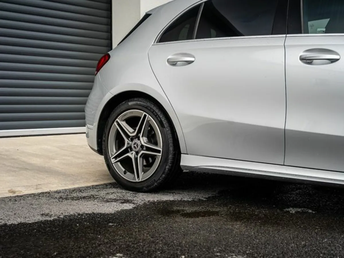 Mercedes-Benz A-Class A 180 D AMG LINE EXECUTIVE - Image 4