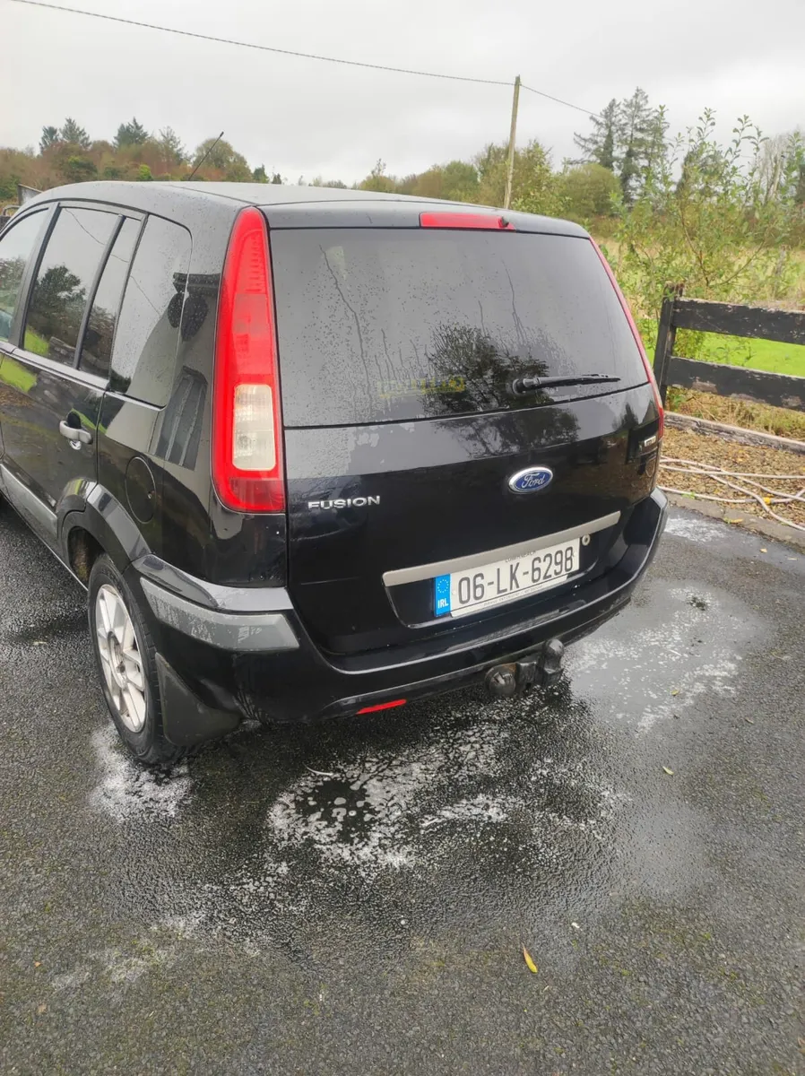 Ford Fusion 06 1.4 Diesel - Image 2