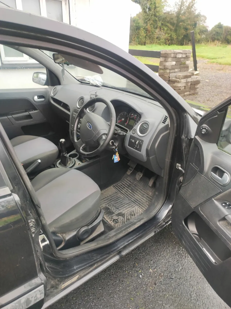 Ford Fusion 06 1.4 Diesel - Image 3