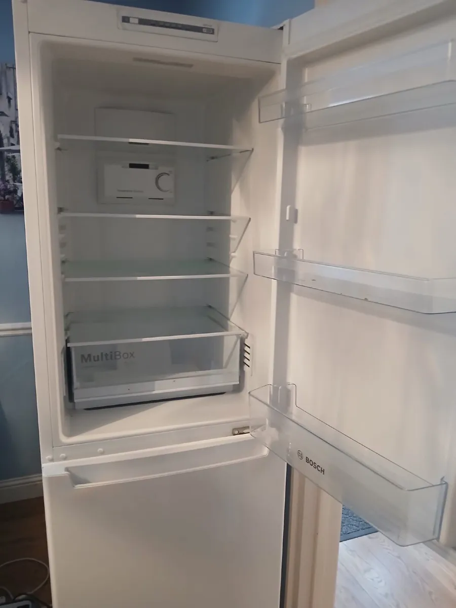 Fridge freezer - Image 1