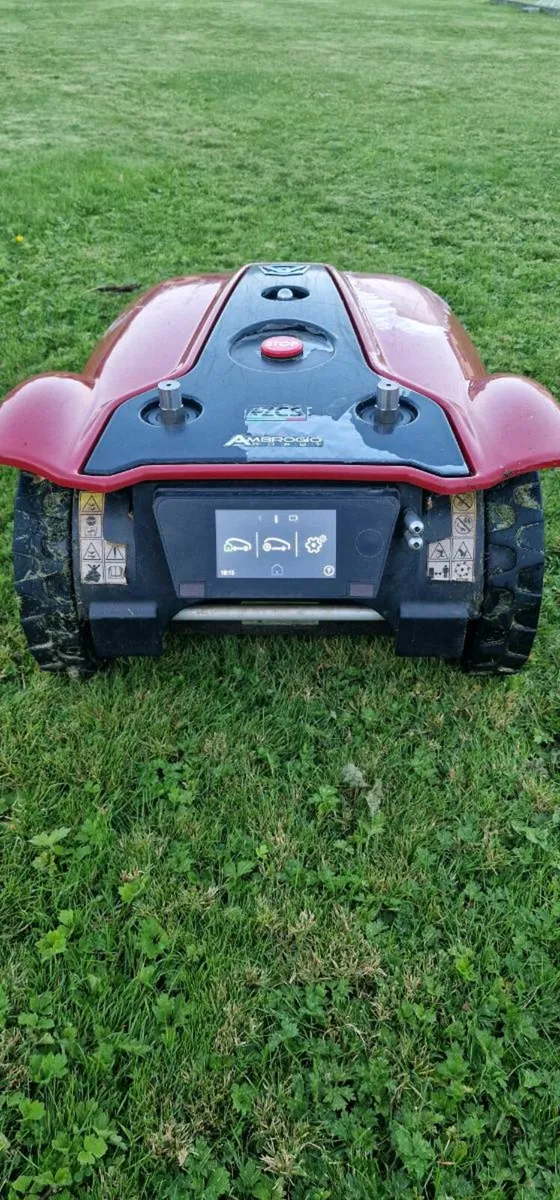 Robotic lawnmower Ambrogio L350i Elite - Image 2