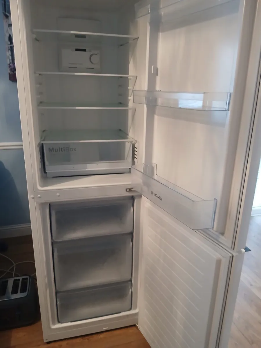 Fridge freezer - Image 3