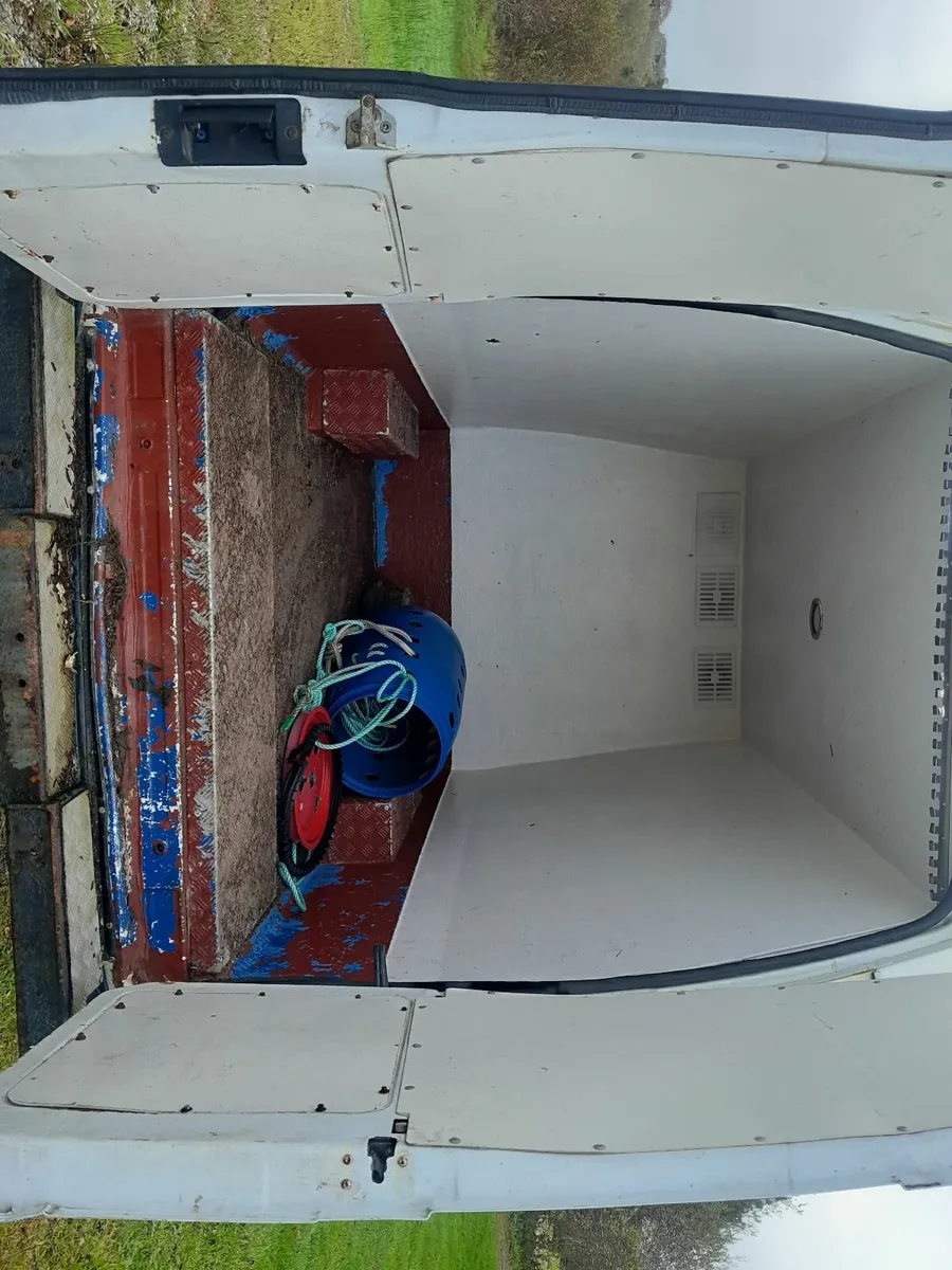 Ford Transit 2012 - Image 2