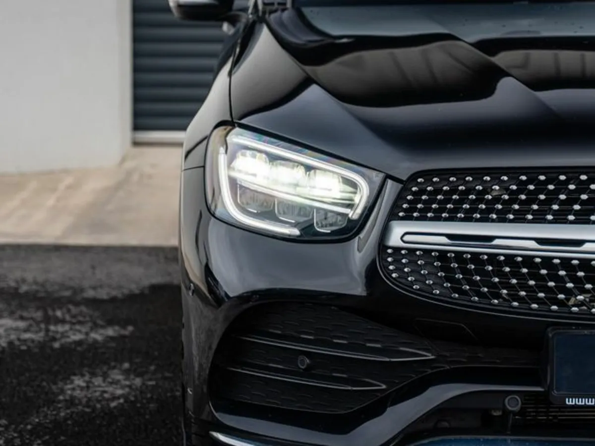 Mercedes-Benz GLC GLC 300 DE 4MATIC AMG LINE - Image 3