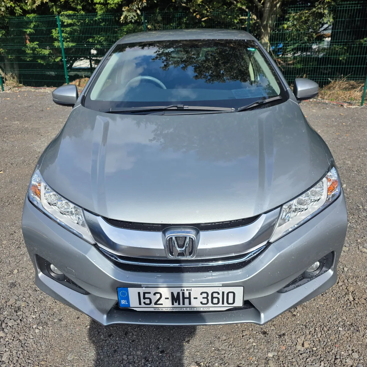 Honda Grace 2015 Automatic Low Miles - Image 2