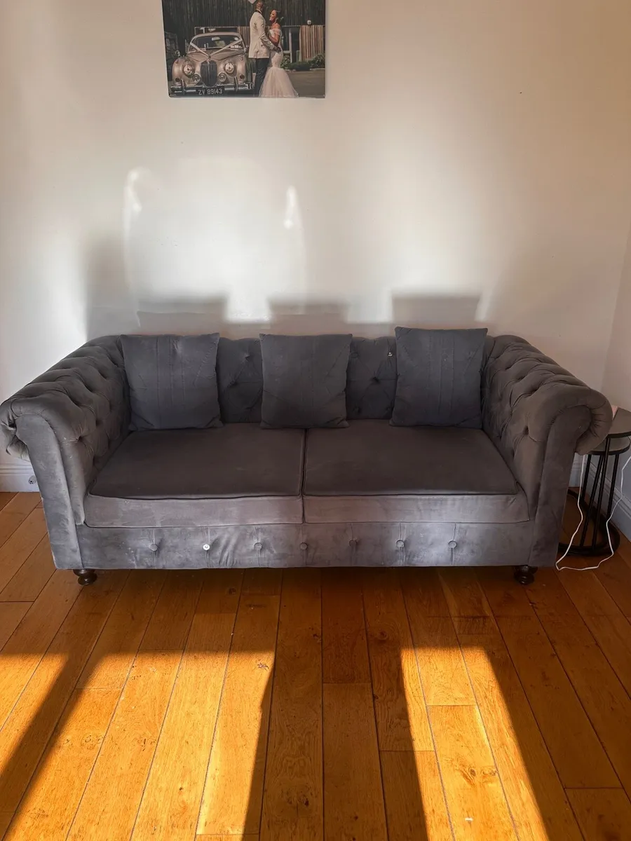 Couch - Image 1