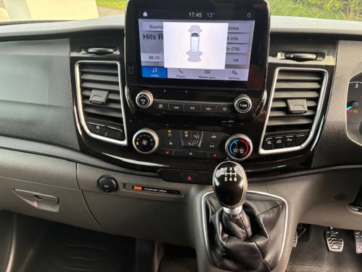 Ford Transit Custom Limited ** €215 VRT ** - Image 4