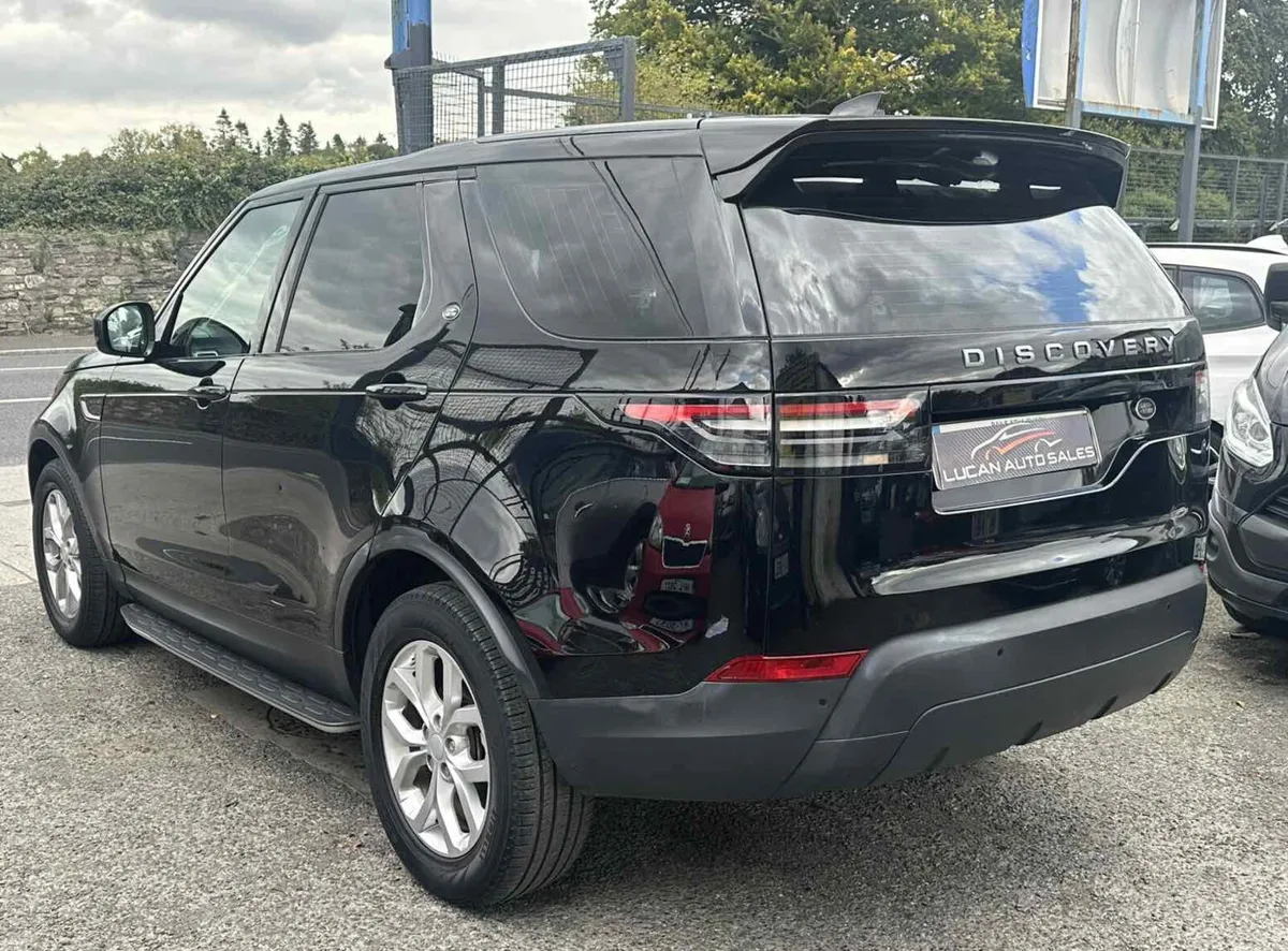 2020 Land Rover Discovery - Image 4