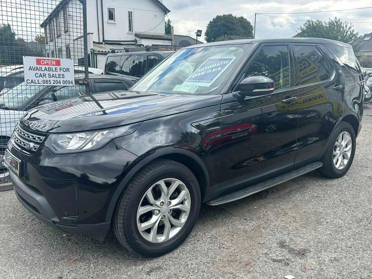 2020 Land Rover Discovery - Image 2