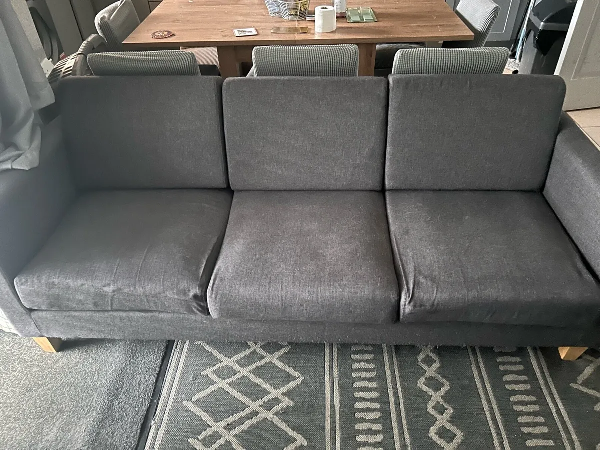 3 seater ikea sofa barely used - Image 1