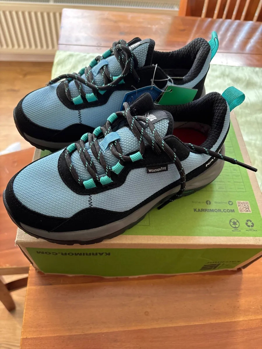 Trekking shoes  UK Size 4 - original waterproof - - Image 1