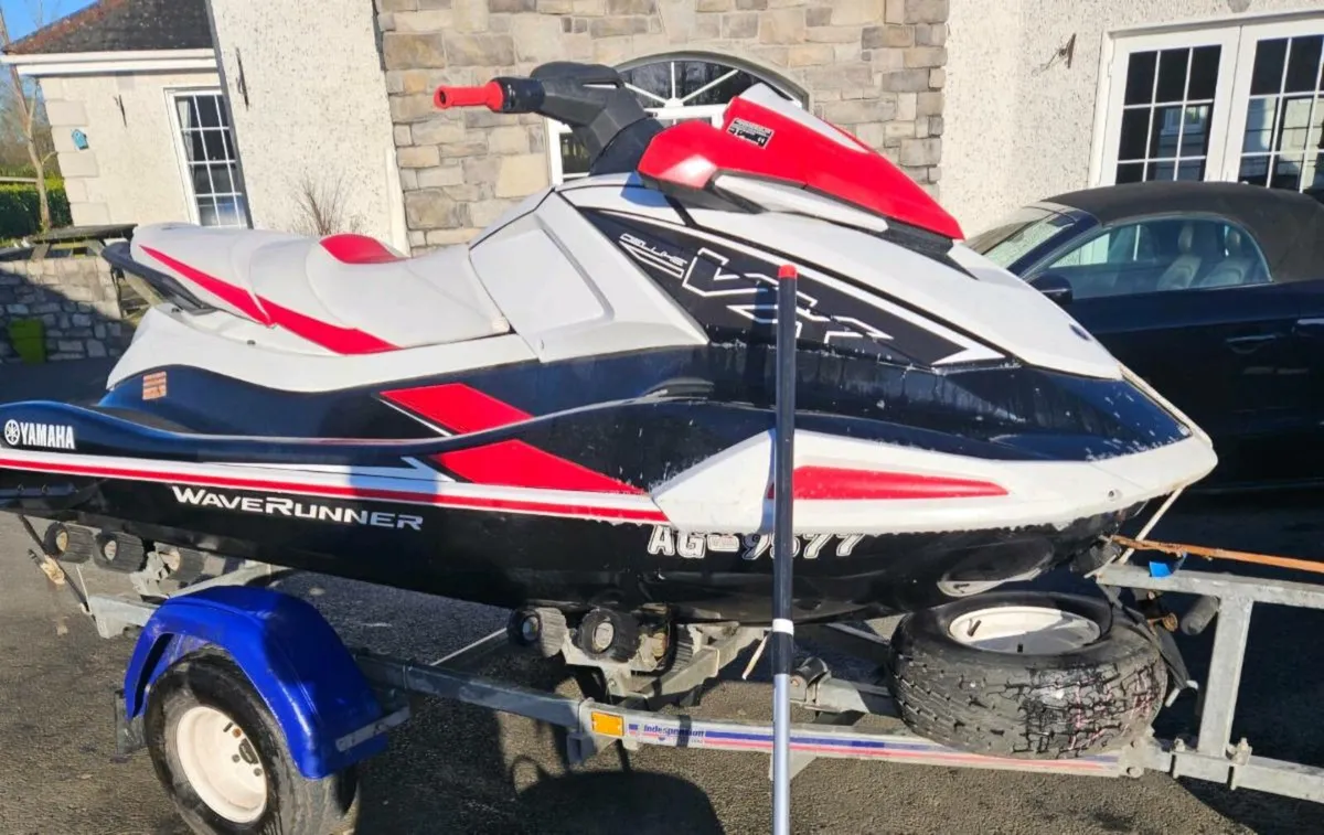 yamaha VX Deluxe waverunner 2021 - Image 2