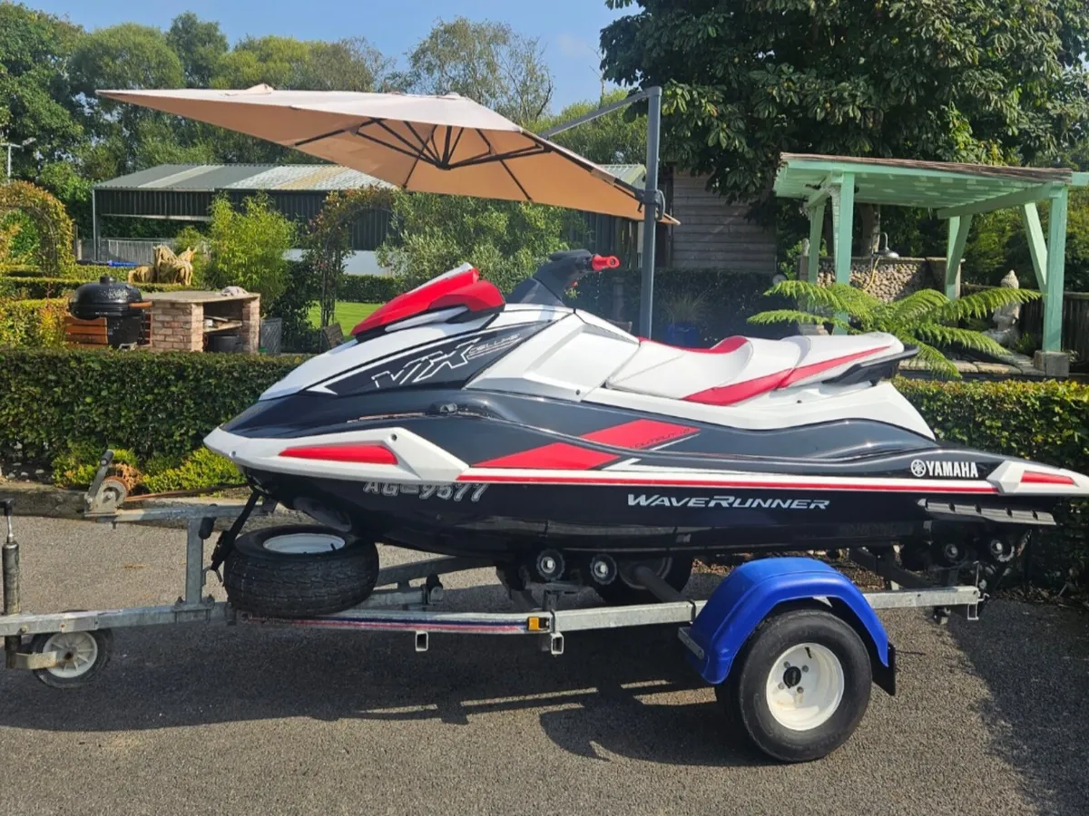 yamaha VX Deluxe waverunner 2021 - Image 3