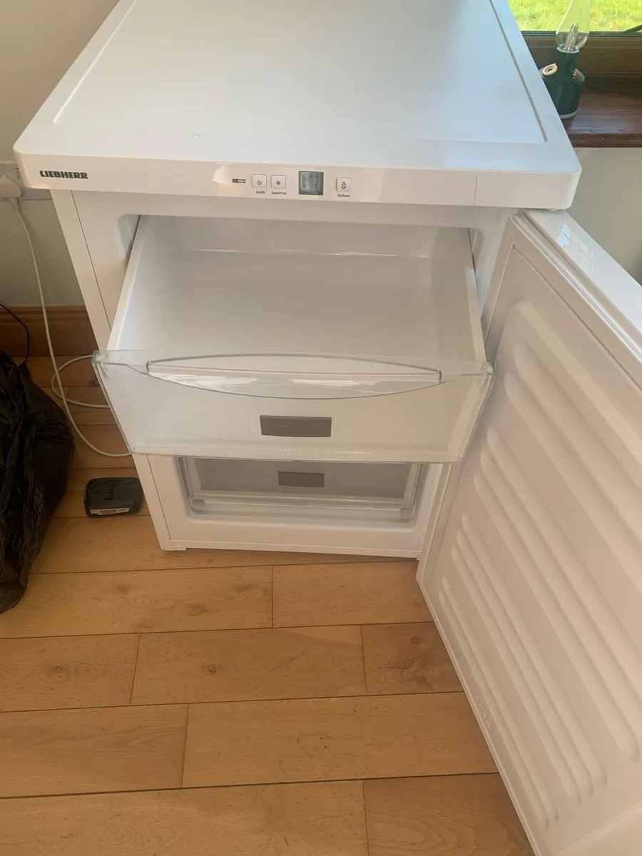 Liebherr Upright Freezer – 98L - Image 2
