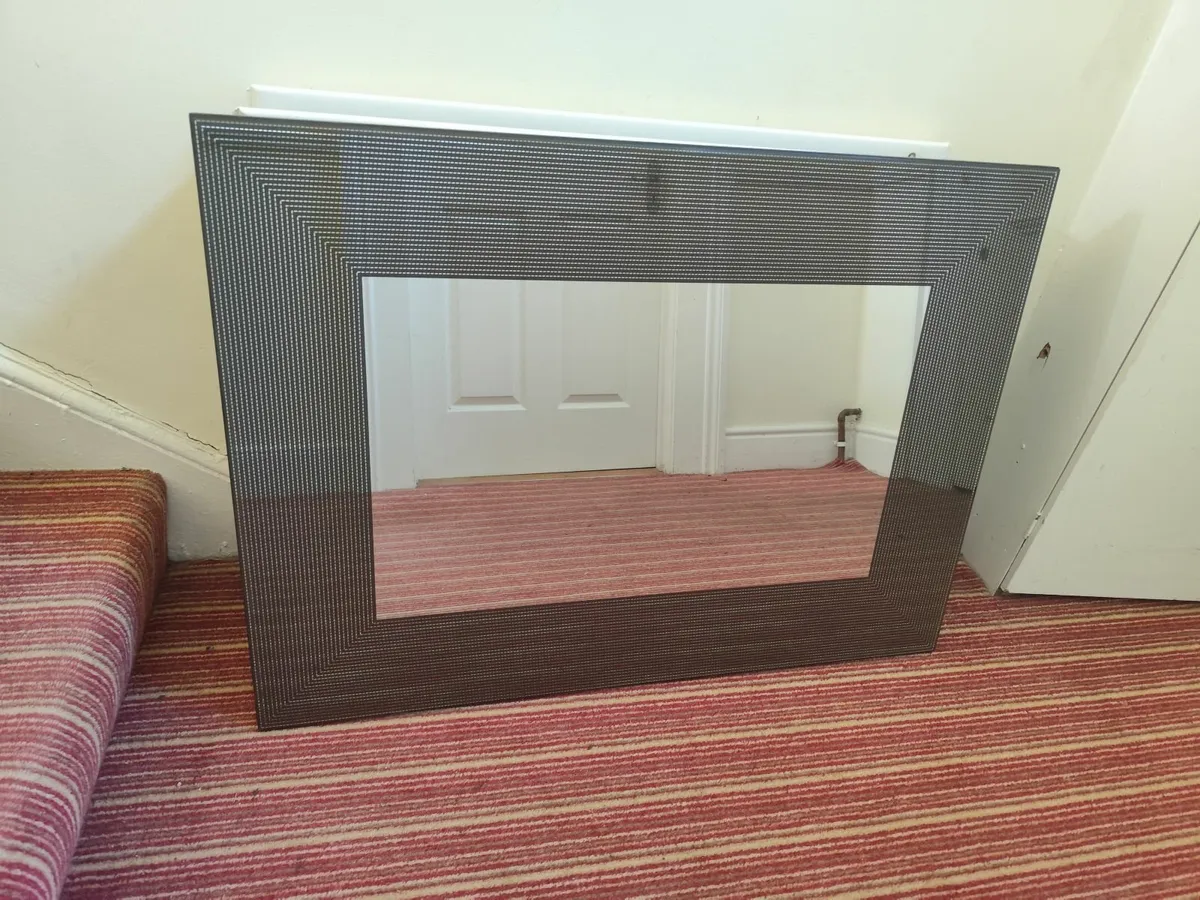 Mirror - Image 1