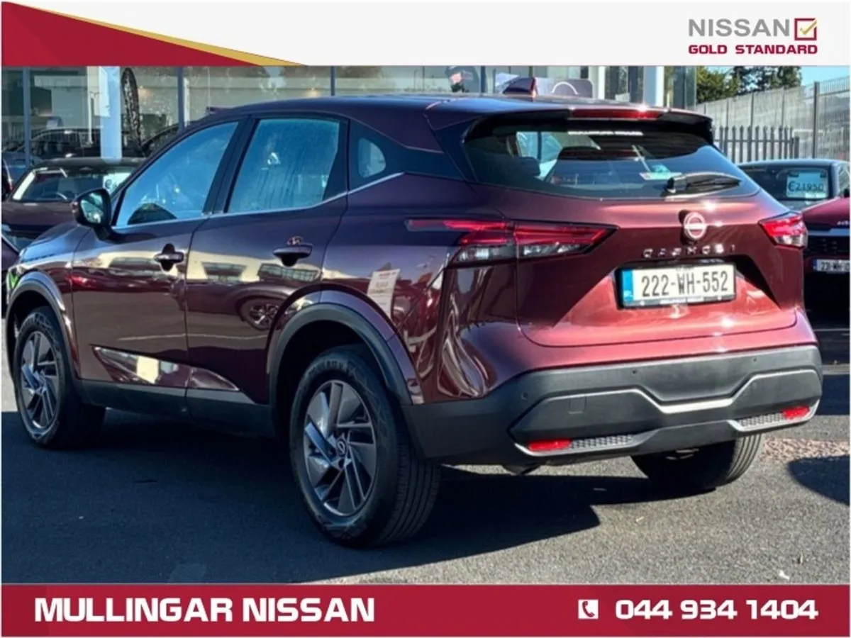 Nissan QASHQAI 1.3sv M/hybrid - Check out our Rev - Image 3