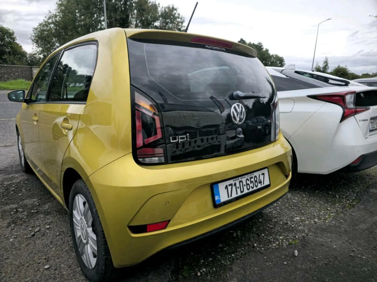 VW UP Low mileage - Image 4