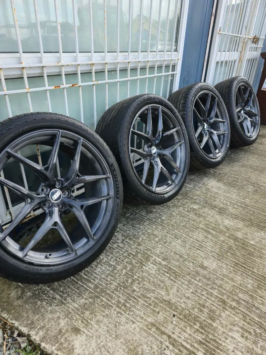 23" Forged Alloys RangeRover, Defender, Discovery - Image 1
