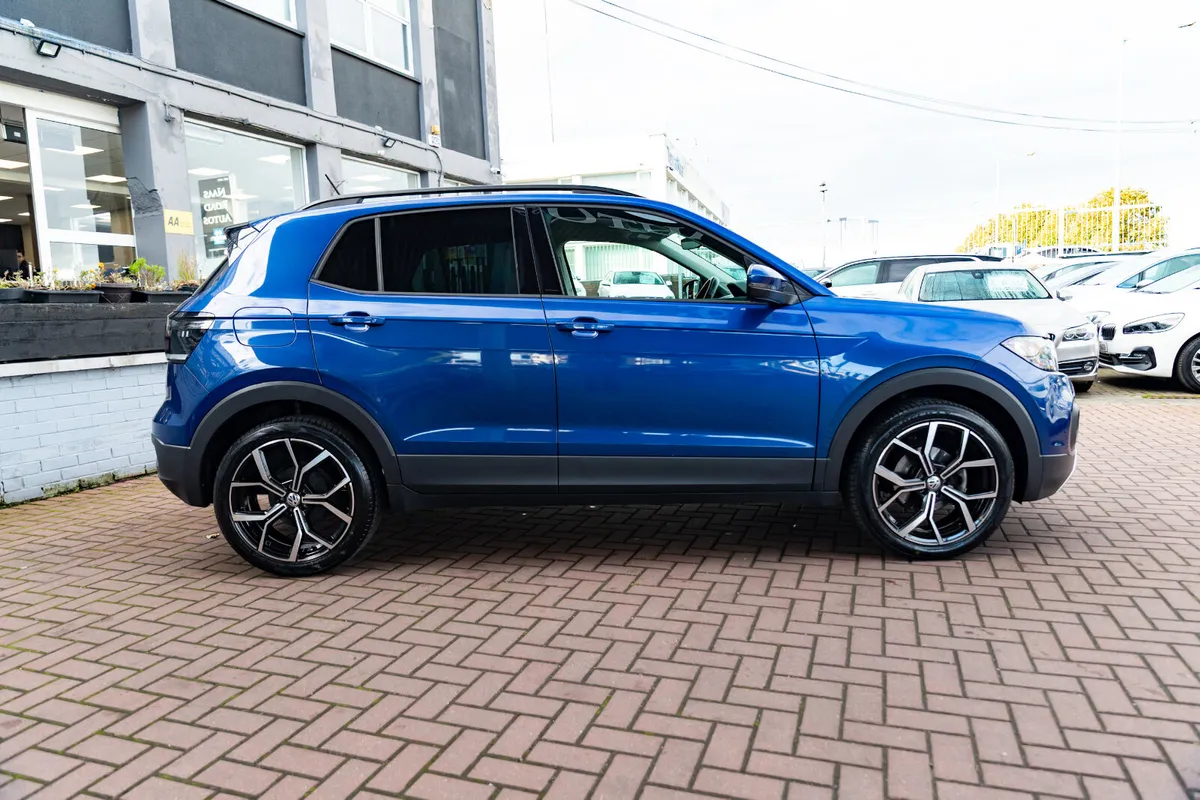 VOLKSWAGEN T-CROSS  1.0 TSI ILFE SPORT PLUS 95BHP - Image 2
