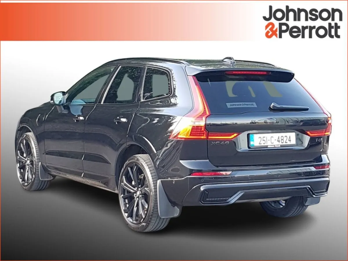 Volvo XC60 T6 350bhp AWD Phev Plus Black Edition - Image 4