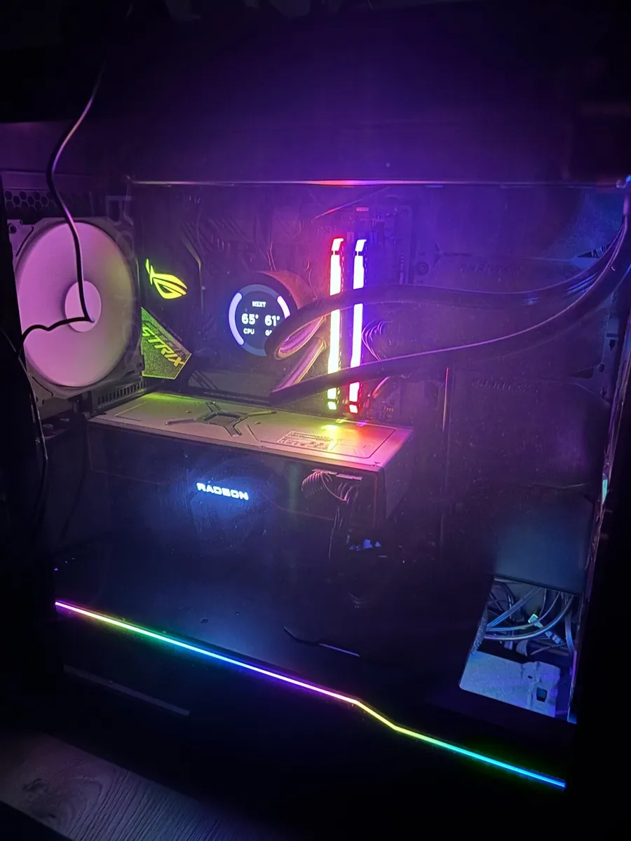 AMD 6900XT GPU MADE BY AMD - Image 2