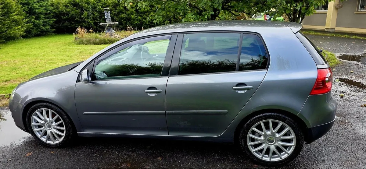 Volkswagen golf 2.0 gt tdi Dsg auto - Image 3