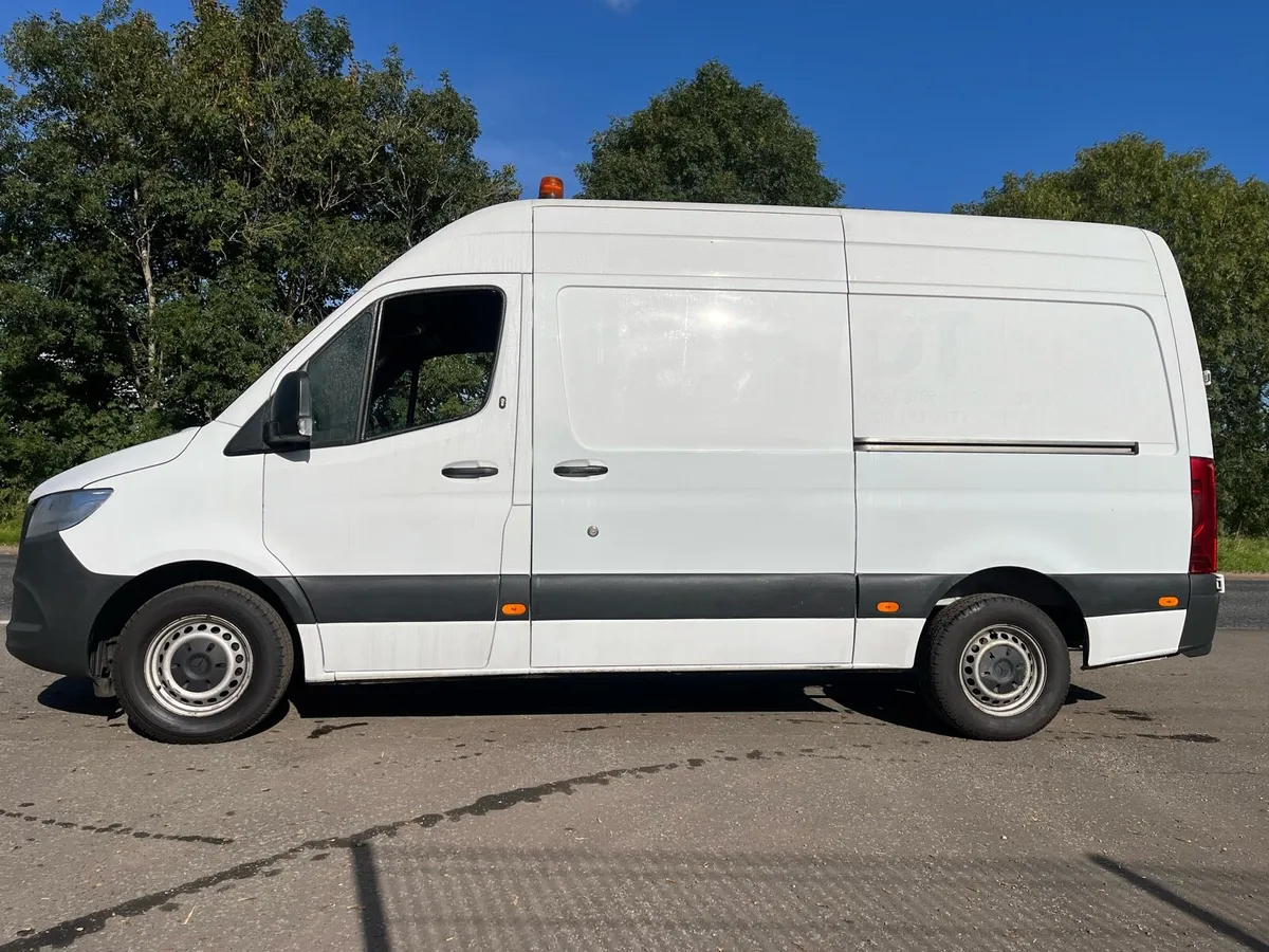 2021 Mercedes sprinter 314 cdi - Image 2